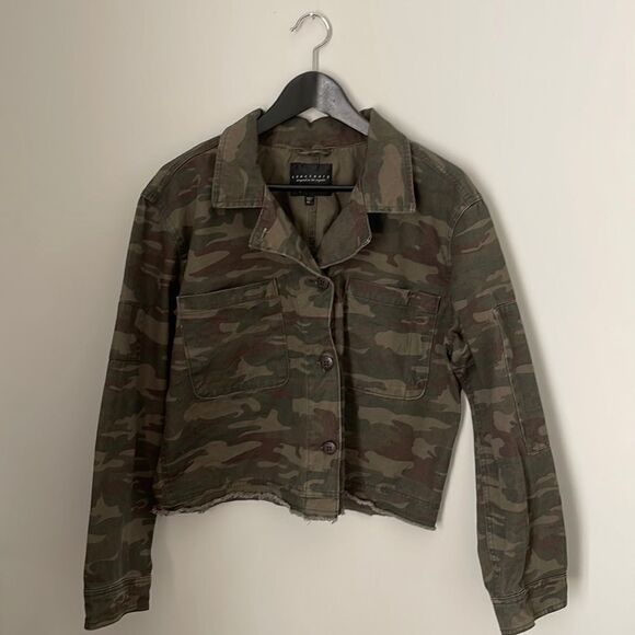 Sanctuary designed inĀ LA.ā Camo Jacket. SizeāXL - Picture 1 of 9
